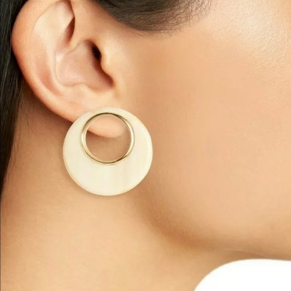 kate spade Jewelry - NWT Kate Spade Gold Plated and Horn/Cream Marble On The Dot Stud Hoop Earrings